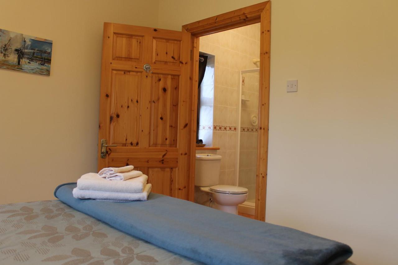 Riverbend Lodge B & B Oughterard Kültér fotó